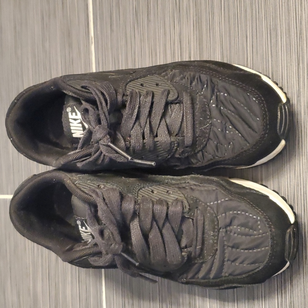 Nike Air Max - Picture 2 of 7